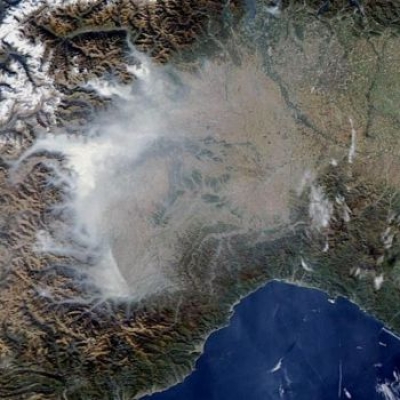 Gli incendi e lo smog che attanagliano il Piemonte