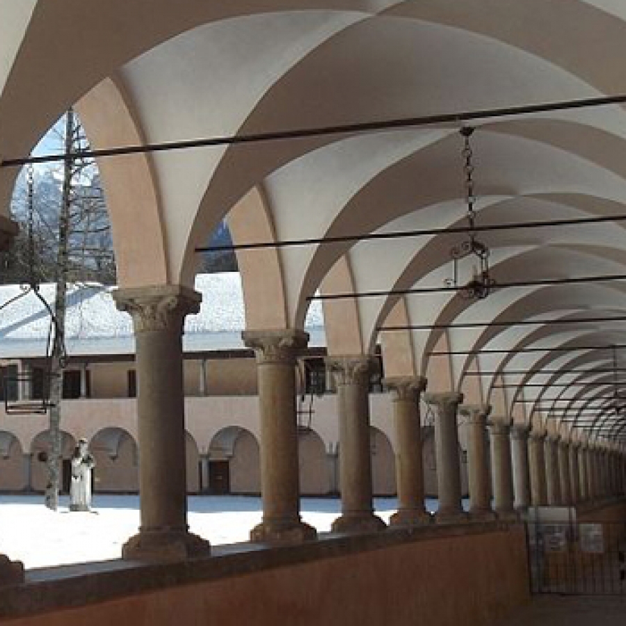 Il chiostro della Certosa foto F.Ceragioli
