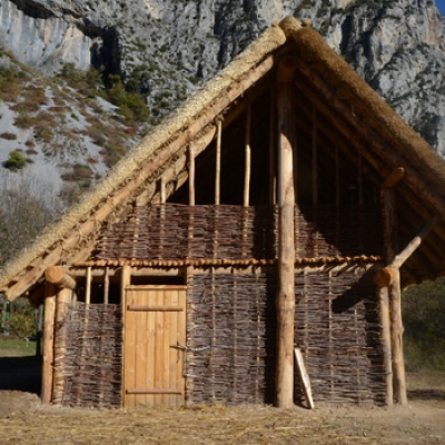 Capodanni celtici, archeoparchi e tetti di paglia a Valdieri
