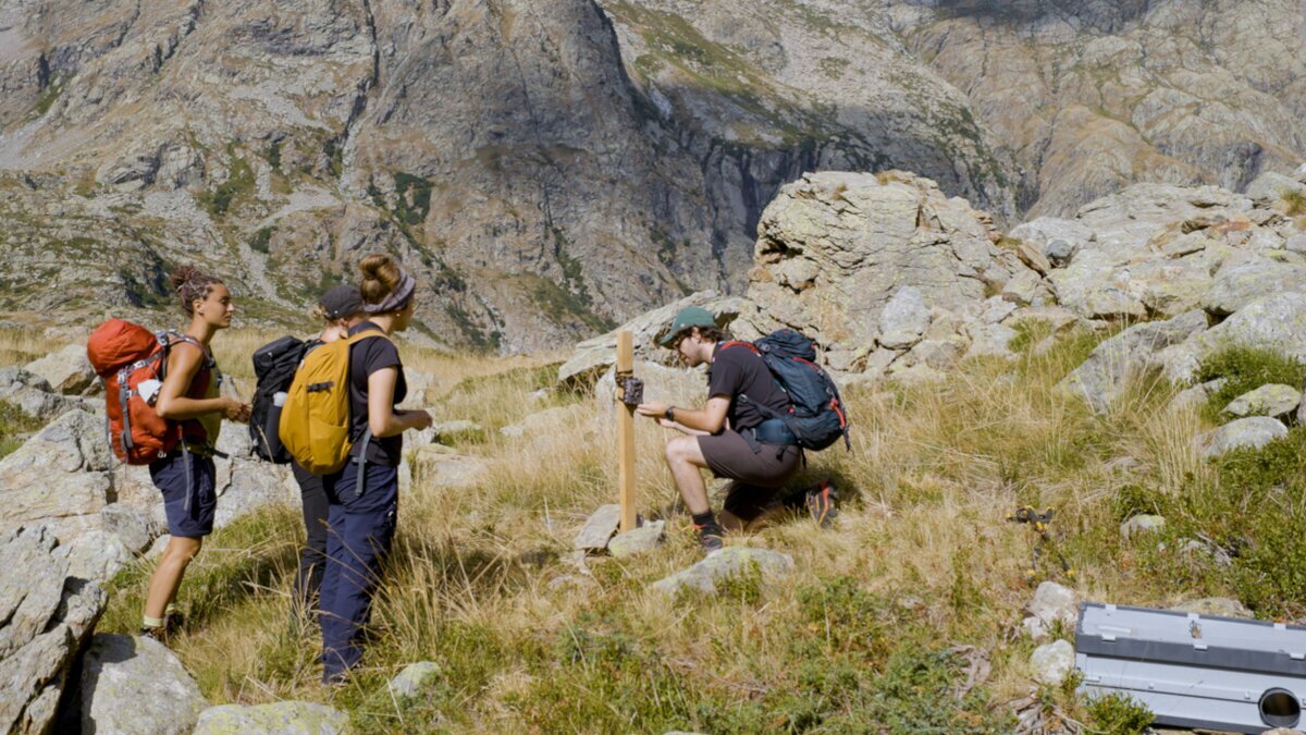 Proiezione documentario:  "Ci sarà l'acqua" al Rifugio Genova
