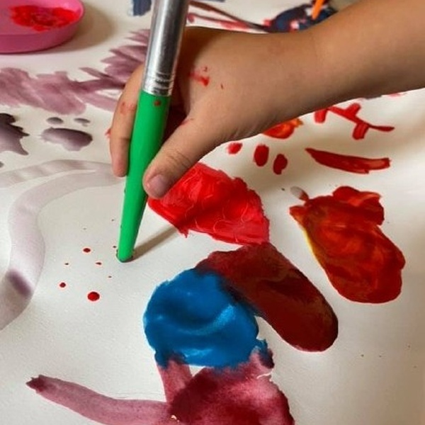 Scoprire Levis in famiglia: Basta un pennello - Laboratorio