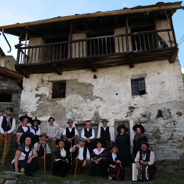 Masquë in dansa - Spettacolo teatrale musicale