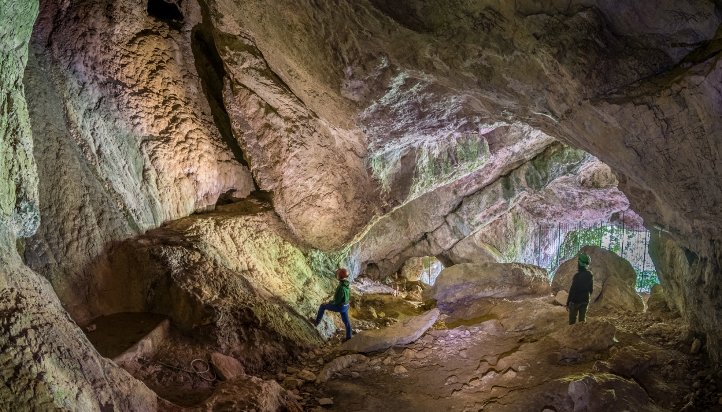 Interno della Grotta Ciota Ciara - Foto M.Sandrini 
