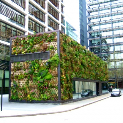 Green wall nella citta di Londra New street Square www.wikipedia.com