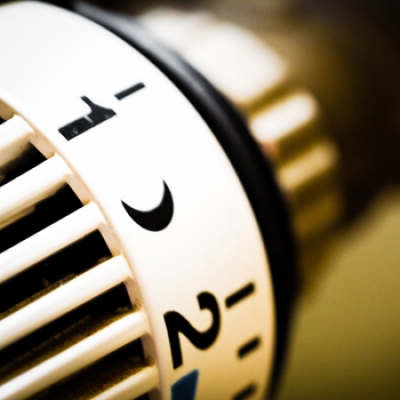 Riscaldamento, regolarsi seguendo dieci regole