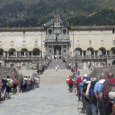 Nel cuore del Biellese, una processione per due parchi