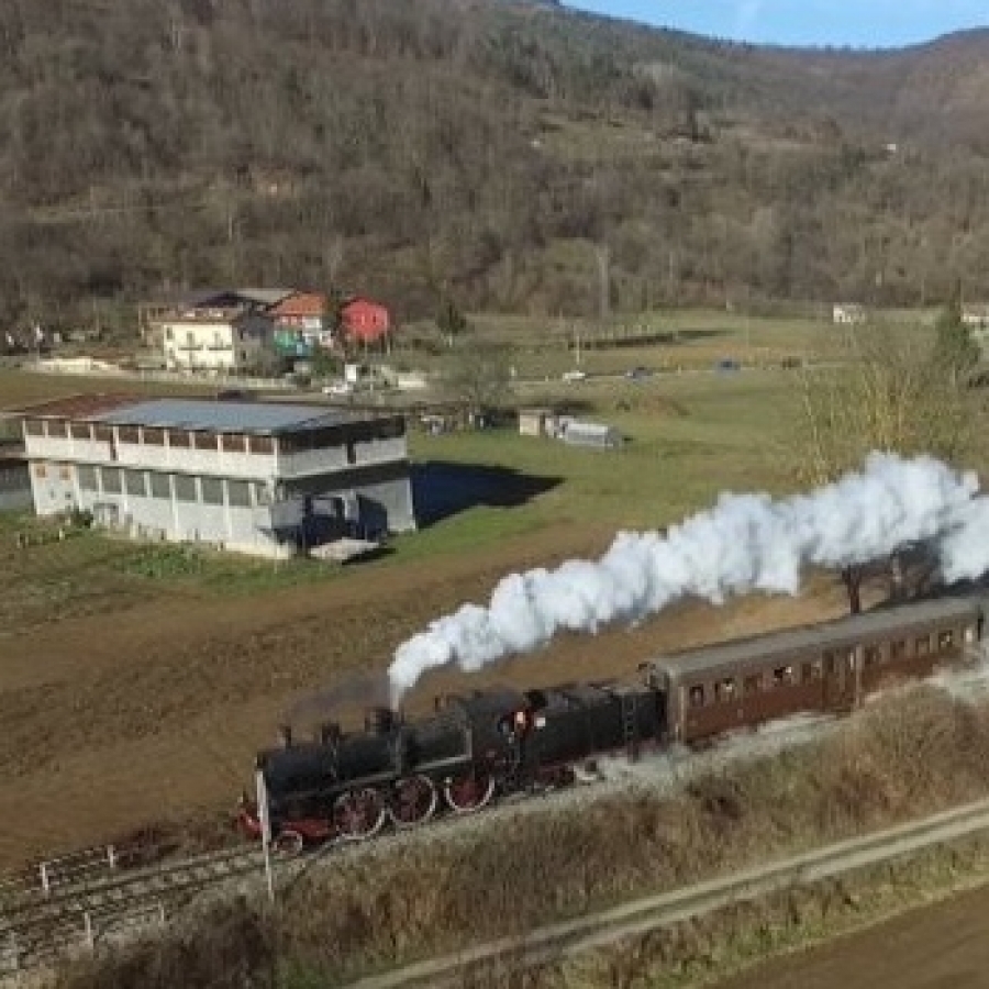 Scoprire la Valle Tanaro a bordo di un treno storico