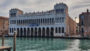 Il Fontego dei Turchi, edificio storico che sorge sul Canal Grande e ospita il Museo di Storia Naturale di Venezia dal 1923